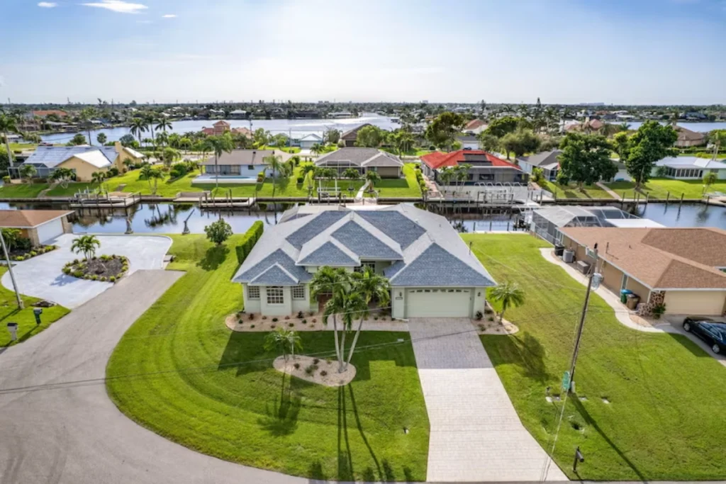 waterfront homes for sale in Cape Coral FL canal view