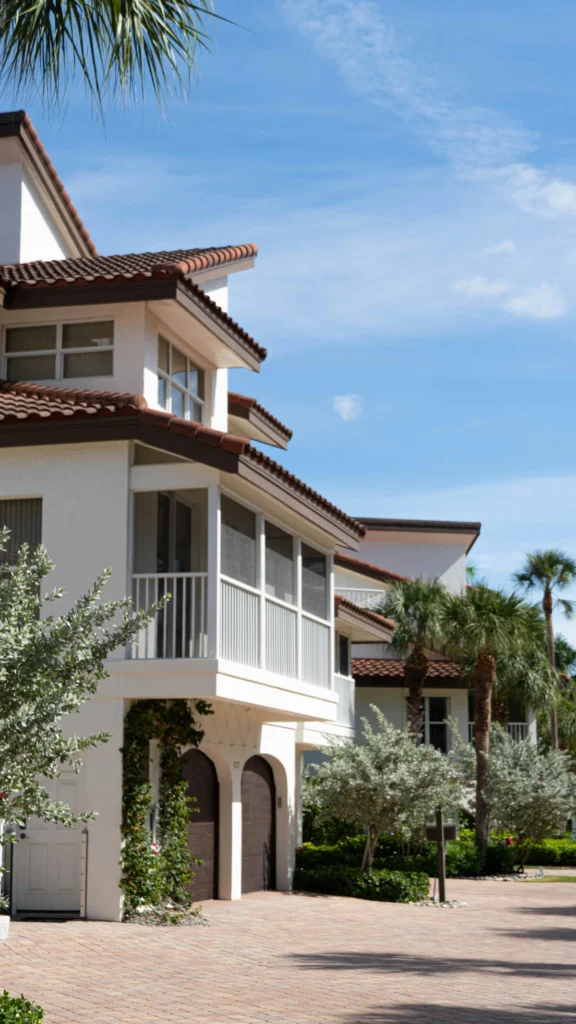 Pelican Bay real estate market trends for Naples FL home buyers